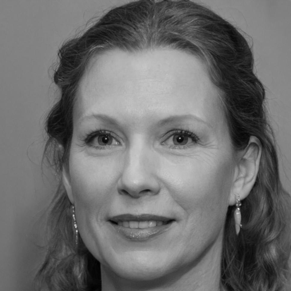 Kasira Thanakit - Lead Trading Instructor