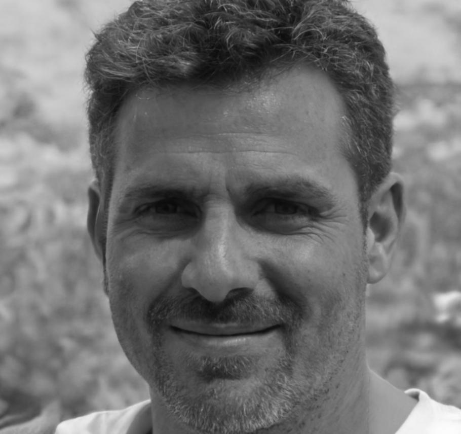 Portrait of Vikram Thanakit, Senior Trading Instructor